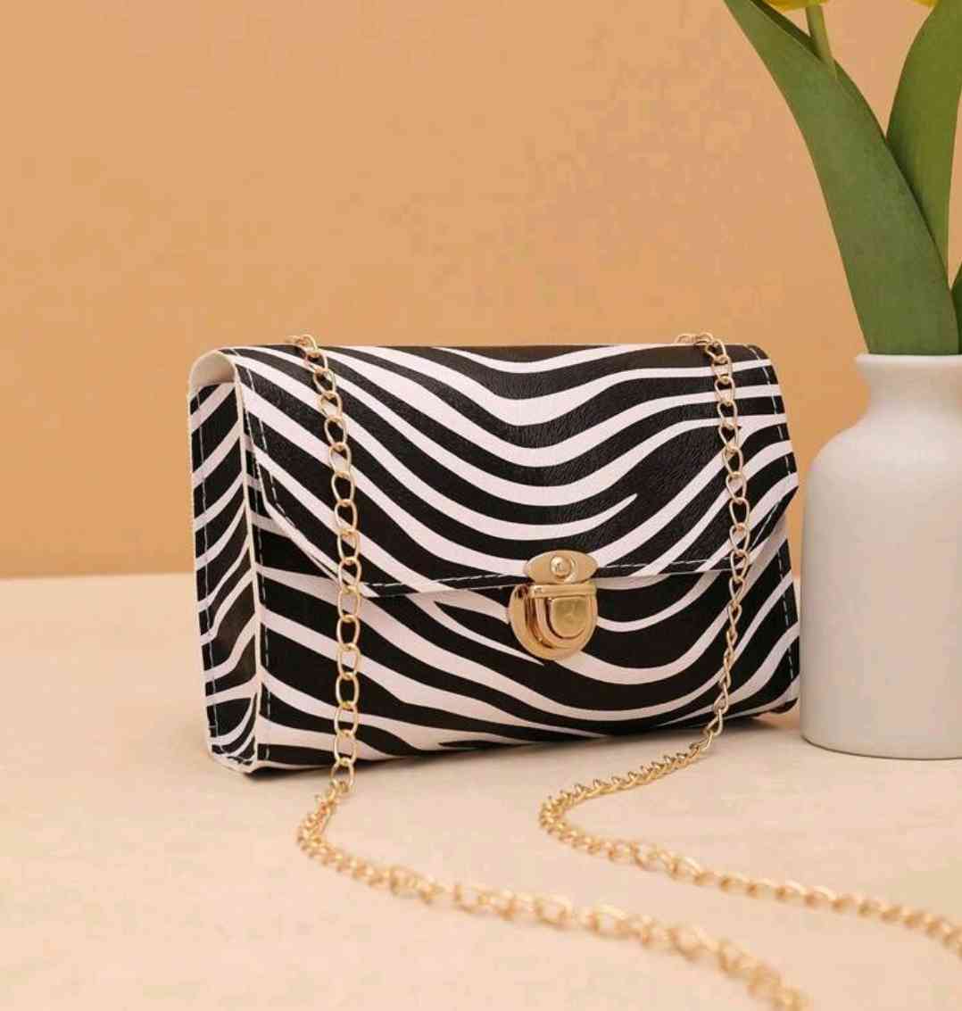 Vintage fashion casual animal pattern chain decoration small square bag